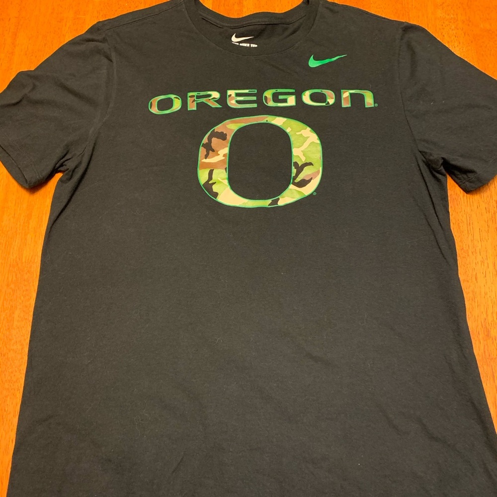Nike Oregon Ducks Camo Tee